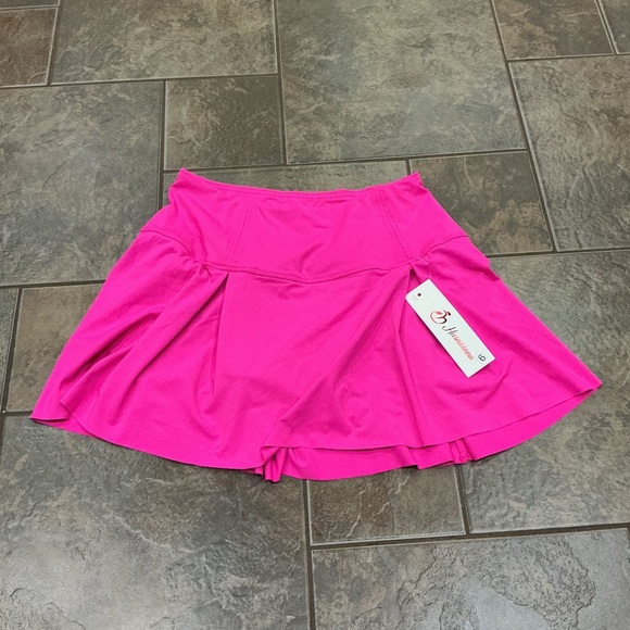 😳BUY 1,GET 2 FREE😳 Vibrant Pink Skort - Picture 1 of 3